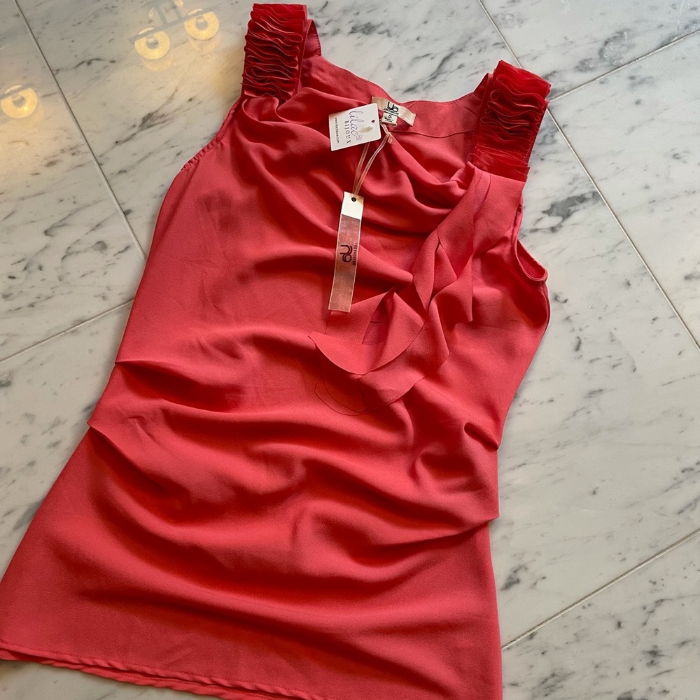 Boutique tank
